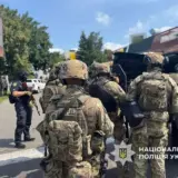 Стрілянина у Черкасах – невідомий вчинив стрілянину біля “МакДональдза” на вулиці Смілянській