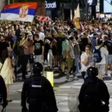 В Сербии ночью столкнулись противники и сторонники правительства