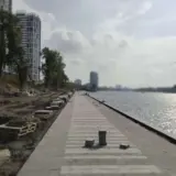 Столичные чиновники вместо застройщика обустроил набережную за 130 миллионов