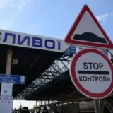 Виїзд чоловіків – прикордонники почали випускати чоловіків з України