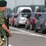 Разрешение мужчинам 18-22 лет выезжать за границу не повлияло на увеличение пассажиропотока