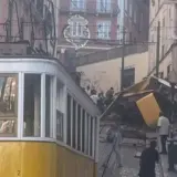 Три человека погибли в результате крушения фуникулера в Лиссабоне