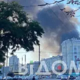 Пожар в Днепре – зафиксирован масштабный пожар на территории склада, находящегося в пределах комбайнового завода