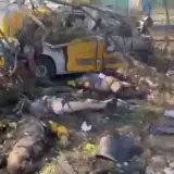 Обстрел Донецкой области – рашисты сбросили авиабомбу на поселок Яровая в момент раздачи пенсий мирным жителям