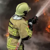 Атака дронів – у Чернігові вирує пожежа після ворожої атаки