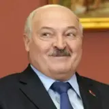 Лукашенко пригрозил «войной на все деньги»