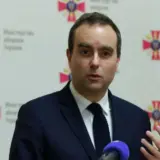 Макрон переназначил Лекорню