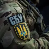 СБУ прийшла з обшуками до родичів детектива НАБУ