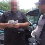 В Запорожье полицейские создали прибыльный бизнес на водителях