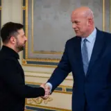 Посол США сказав Зеленському про необхідність завершити війну в Україні