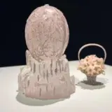 “Зимове” кришталеве яйце Фаберже було продано аукціонним будинком Christie’s 30,2 млн доларів