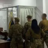 У Києві чоловік ґвалтував дівчаток і давав їм наркотики