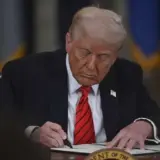США виходять з 66 міжнародних організацій