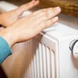 Шмигаль обіцяє не відключати будинки з електроопаленням