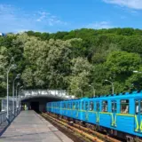 Обстрел Киева – закрыли четыре станции метро