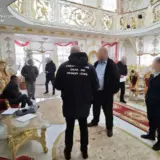 У депутата знайшли палац у золоті та мільйонні доходи