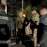 У Запоріжжі дезертир допомагав військовим втекти за кордон