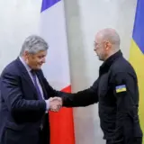 Обстріл України – Україна отримає 150 генераторів та 70 мільйонів