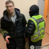 У Києві чоловік побив водія евакуатора