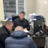 Чиновники розікрали 2,5 мільйона на закупівлі для ЗСУ