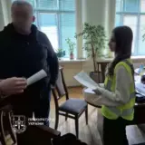 Столичные чиновники забыли выплатить детям-сиротам почти 200 тысяч