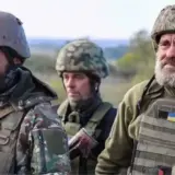 Зеленский решил пенсионеров отправить на войну