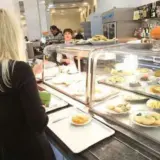 У Раді сталося масове отруєння нардепів