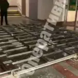Метро Киева – на станции метро “Теремки” обрушился кусок подвесного потолка