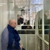 Розстріл українських військовополонених – російський окупант розстріляв українських військовополонених у Курській області