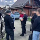 Командир військової частини змушував підлеглих будувати йому будинок на Львівщині