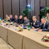 США и Украина обсуждают восстановление и следующую трехстороннюю встречу