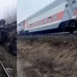 В РФ перевернулся пассажирский поезд