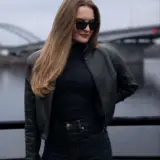Одна гривна морального ущерба: журналистка Крюкова выиграла суд против блогера Лаченкова