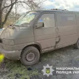 Мужчины угоняли автомобили военных на Сумщине