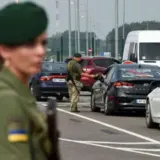 У червні 2026 року на кордоні Україна запрацює єЧерга для приватних авто