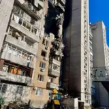 Обстрел Днепра – в результате атаки уничтожены квартиры с 9 по 6 этаж