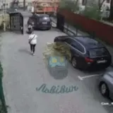 Мобілізація в Україні – автомобіль ТЦК збив жінку у Львові