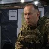 Сирський миттєво звільнив командирів 14 ОМБр та 10 армійського корпуса, що є сигналом для інших, — воєнні експерти