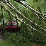 В Україні лютує негода 26 квітня – під ударом стихії захід країни