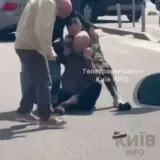 Стрілянина в Києві – під час конфлікту між водіями один з них здійснив постріли з пістолета