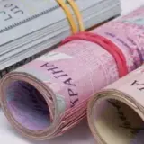 НБУ на 2 червня рекордно підвищив курс долара – 44,30 грн
