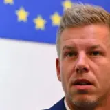 Про що говорять перші кроки Мадьяра