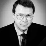 Умер нардеп Осика