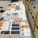 В Україну намагалися контрабандою завести смартфонів та годинників на 35 мільйонів