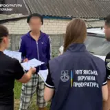 Шахраї вкрали понад 2 мільйони у вдови військовослужбовця на Харківщині