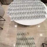 На Львівщині митник та прикордонник за $15 тисяч переправляли чоловіків за кордон